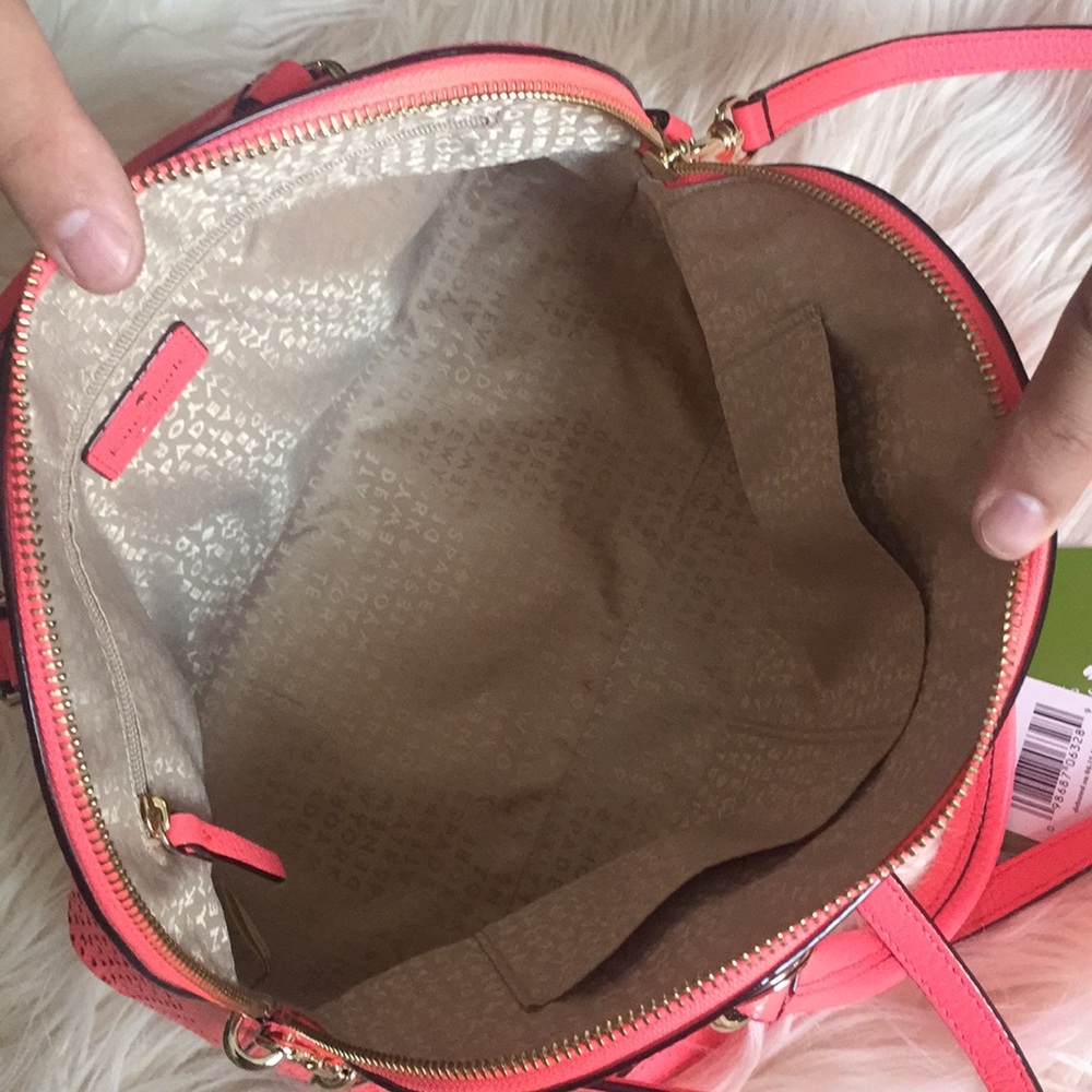 Kate Spade Purse - Picture 4 of 8